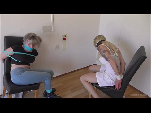 ❤️ روږدي / تړل شوي او په غم کې ګنډل / نجلۍ ☑ په ps.gaypornforyou.ru